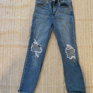 Levi’s High Rise Straight Crop Jeans